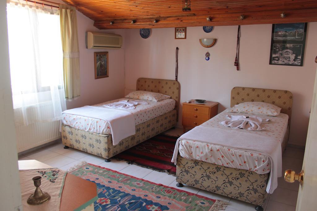 Efes Antik Hotel سلجوك الغرفة الصورة